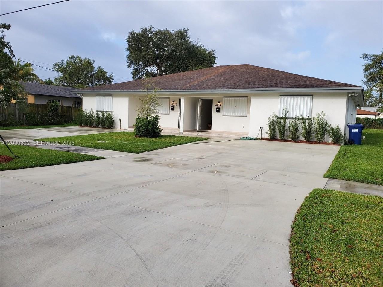 10372 Nw 10th Ave #10372 - Photo 2 of 24