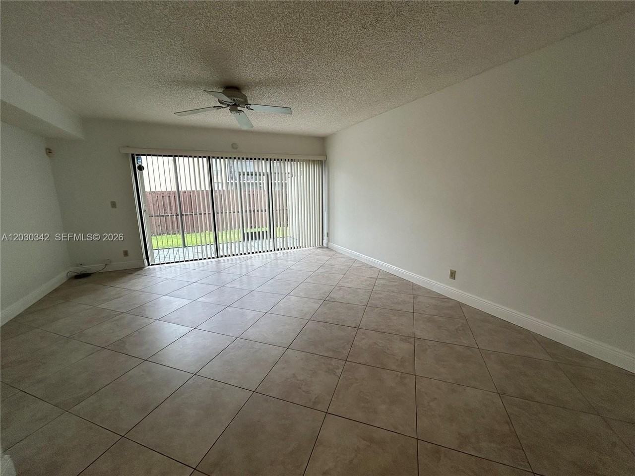 4401 Sw 70th Ter #4401 - Photo 7 of 22