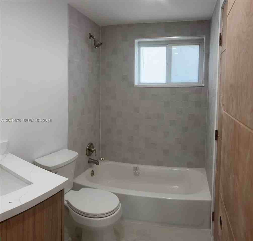7732 Camino Real #F404 - Photo 2 of 5