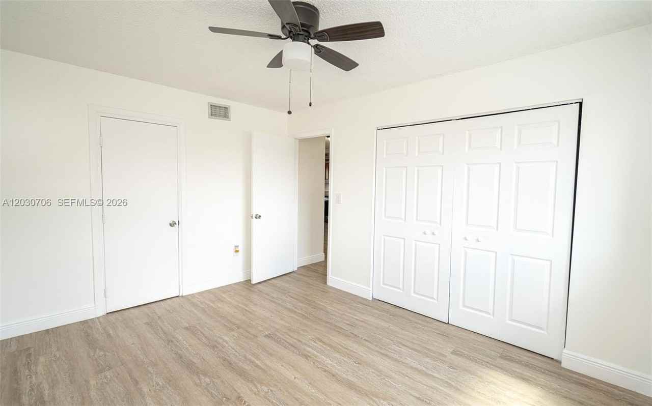 2740 W 62nd Pl #201 - Photo 6 of 38