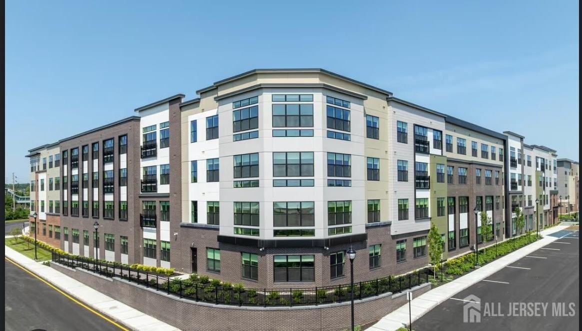 2000 Schindler Dr