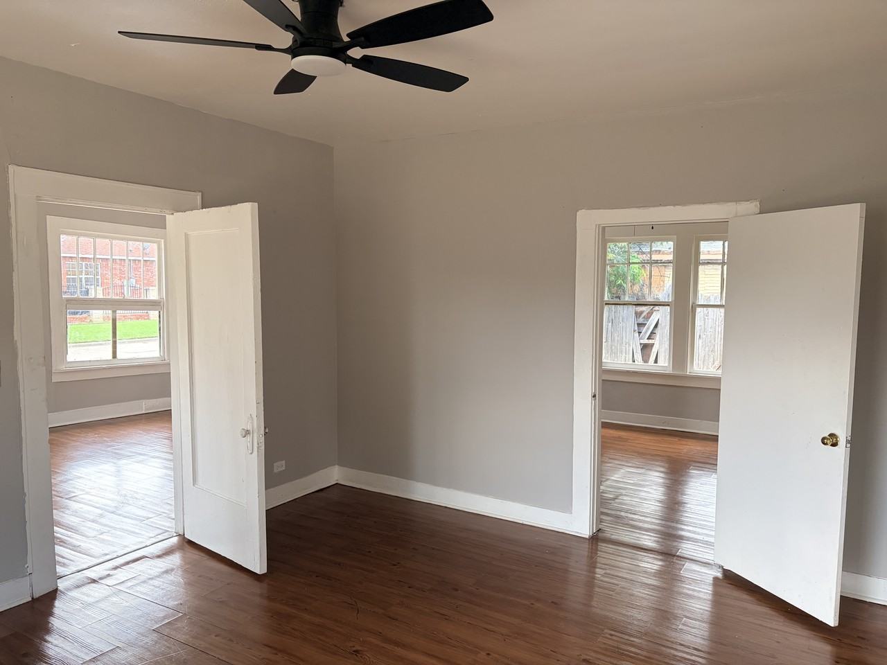 2206 Avenue E #1 - Photo 2 of 10