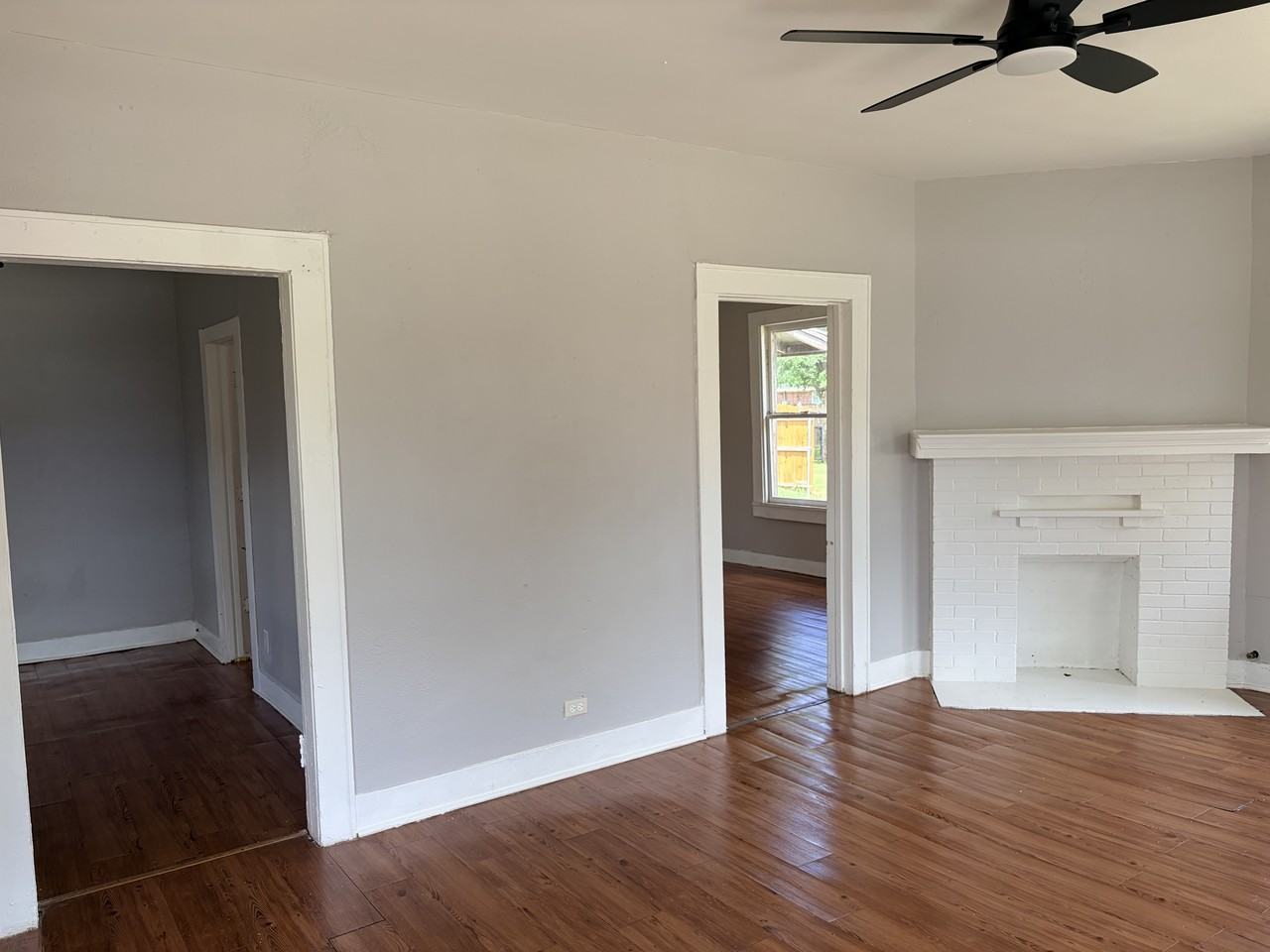 2206 Avenue E #1 - Photo 5 of 10