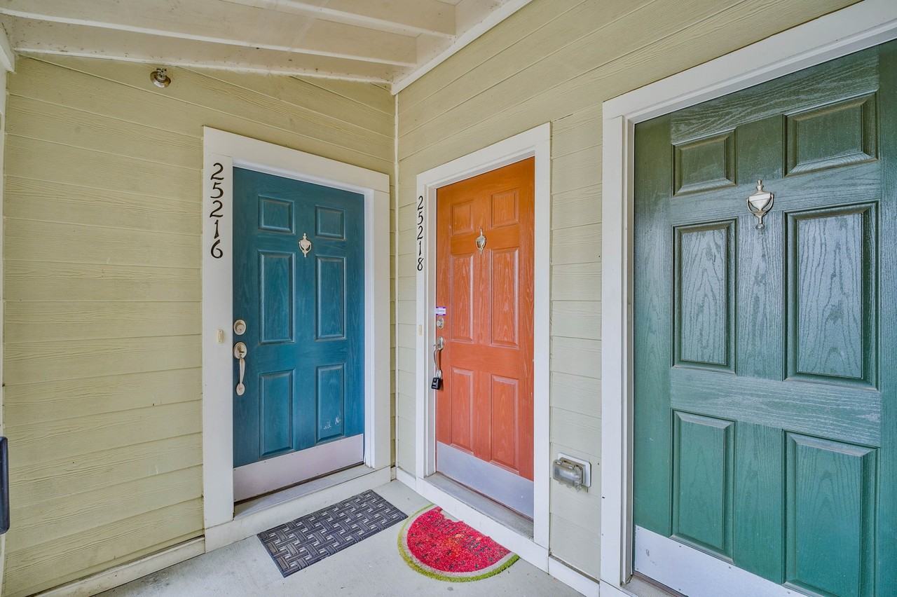 25218 Briargate Ter #1 - Photo 3 of 40