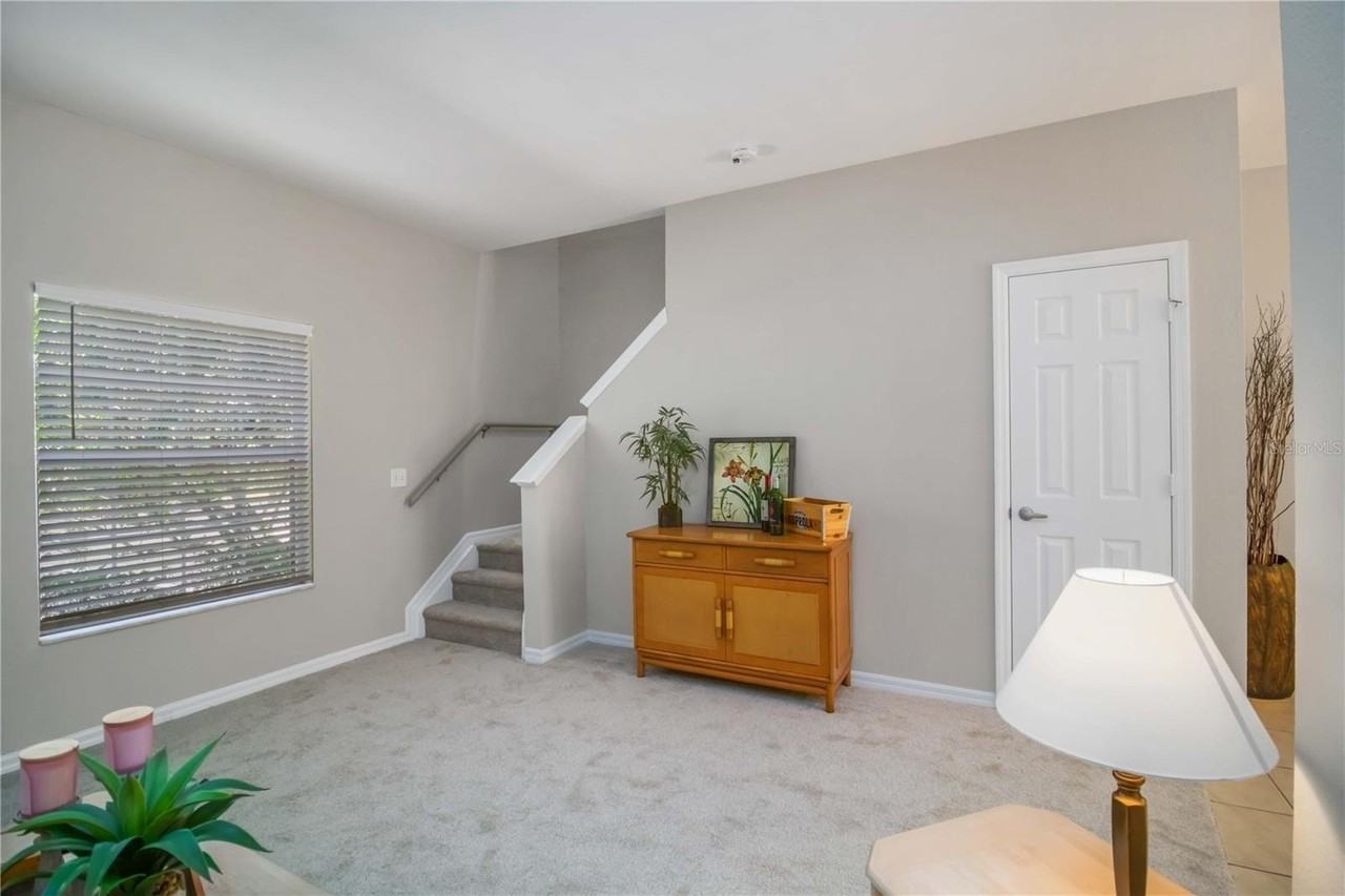 7794 Plantation Cir - Photo 5 of 17