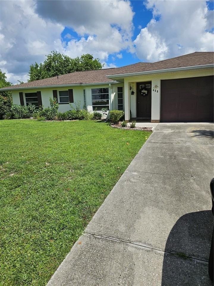 468 Harland St - Photo 2 of 33