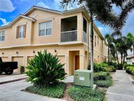 featured image of 3762 Parkridge Cir
