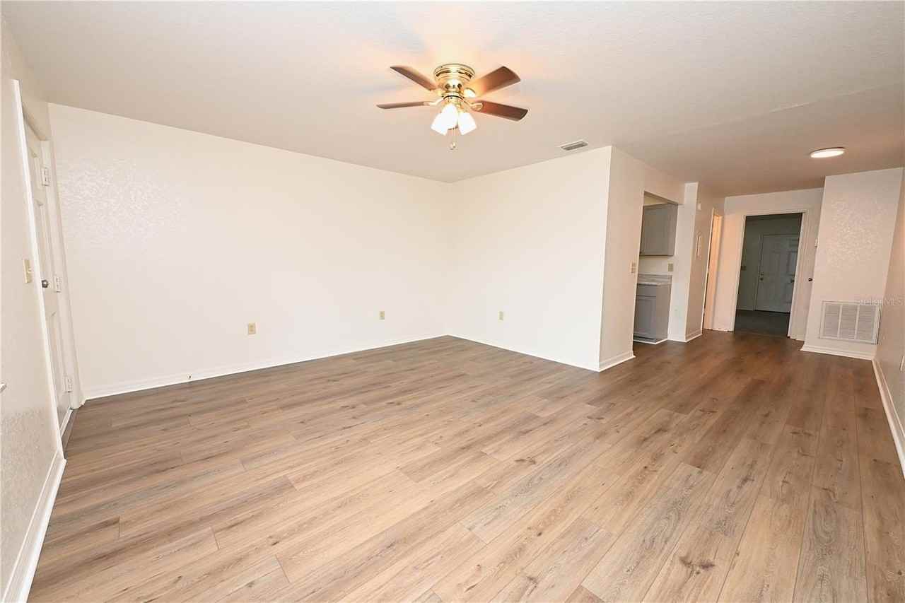 613 Robin Rd #3 - Photo 2 of 19