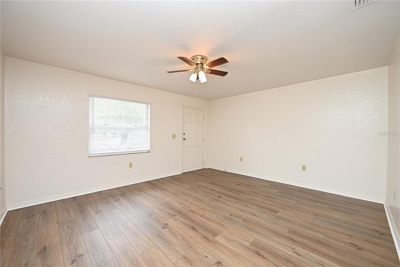 613 Robin Rd #3 - Photo 5 of 19
