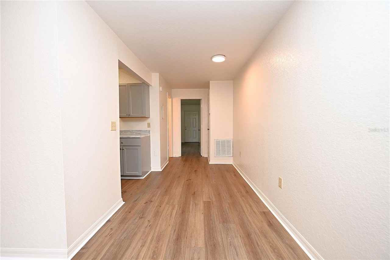 613 Robin Rd #3 - Photo 6 of 19