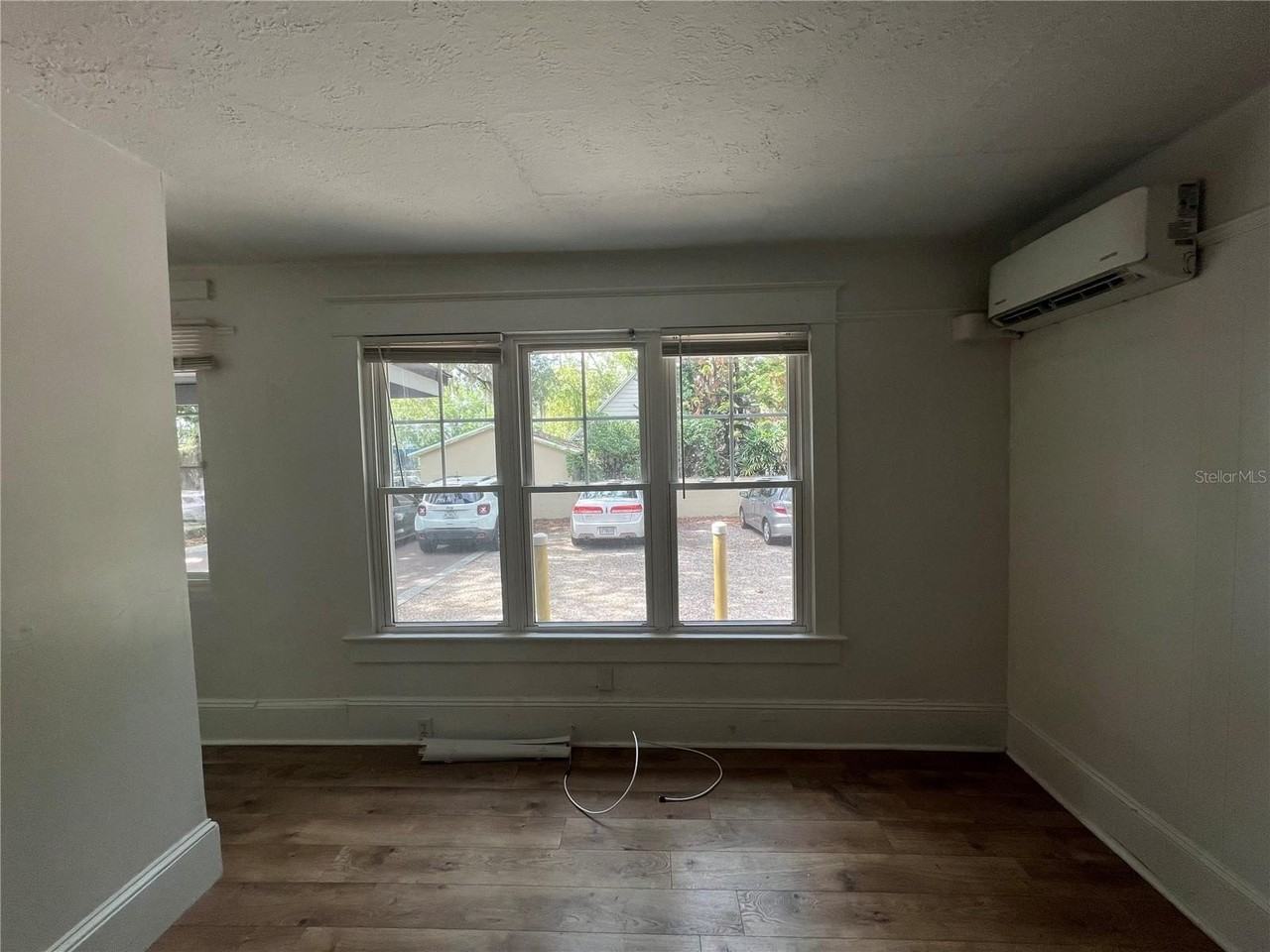 510 E Jackson St #3 - Photo 5 of 12