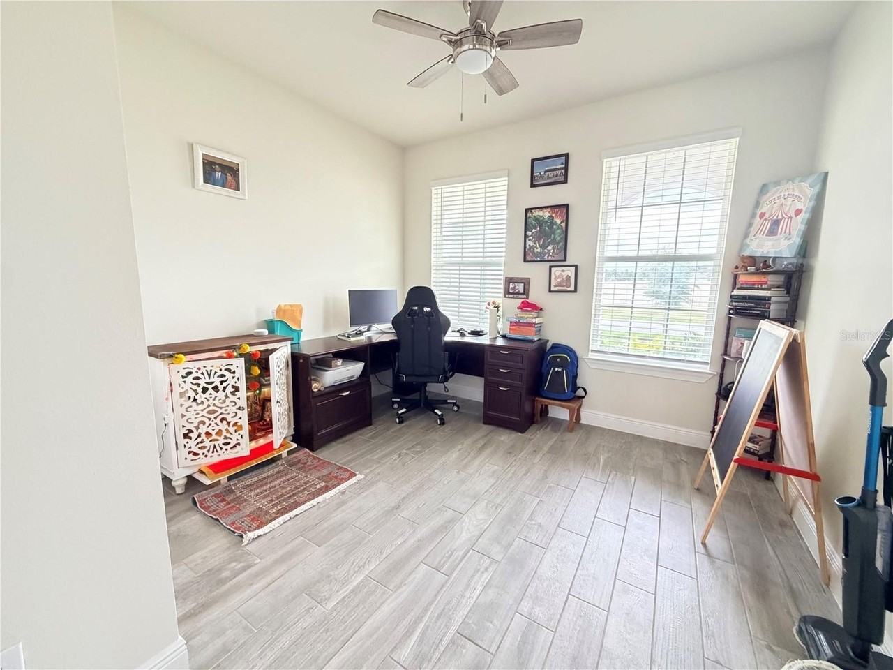 4404 Foggy Oak Ln - Photo 5 of 34