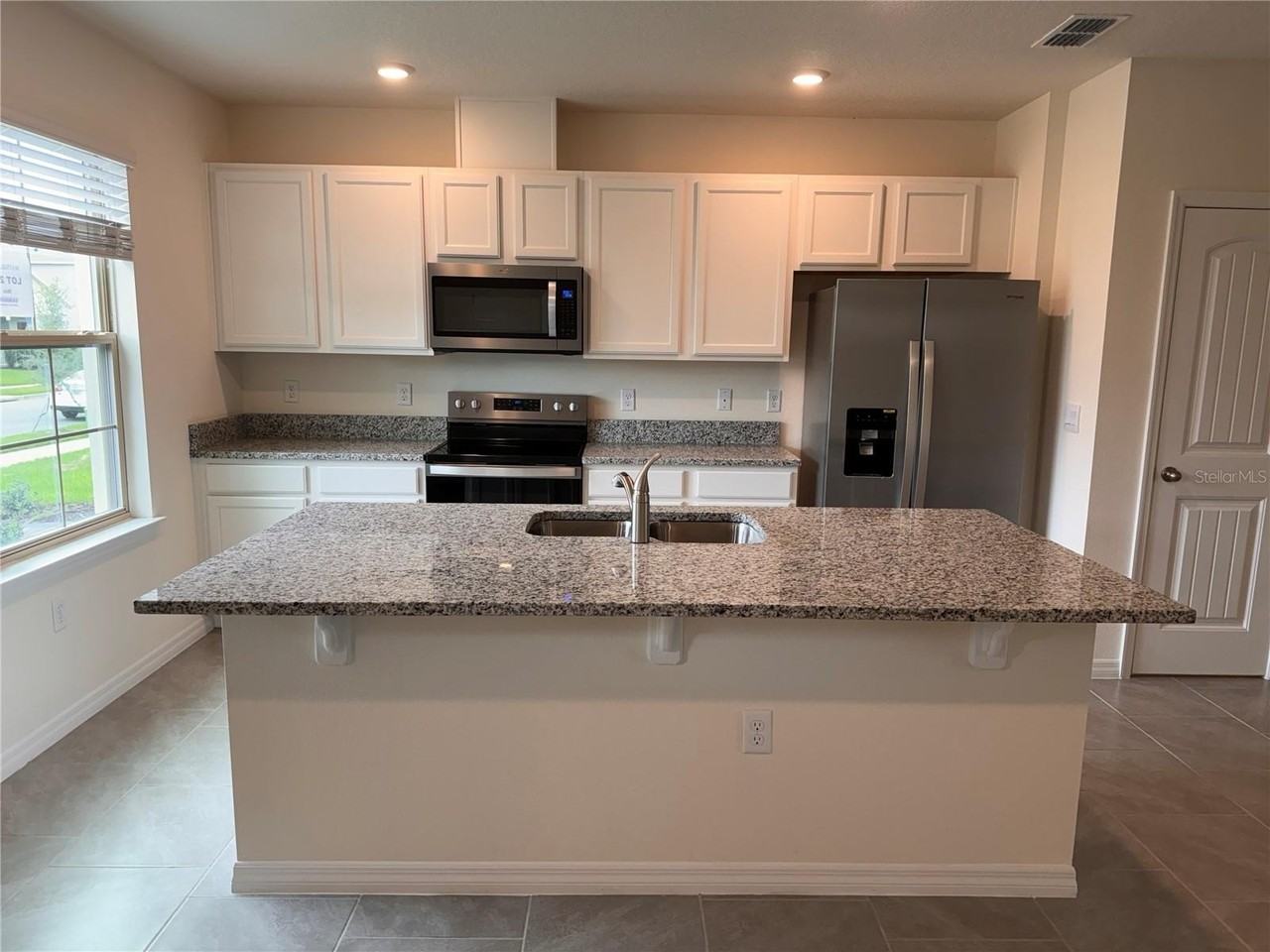 17085 Water Spring Blvd - Photo 2 of 29