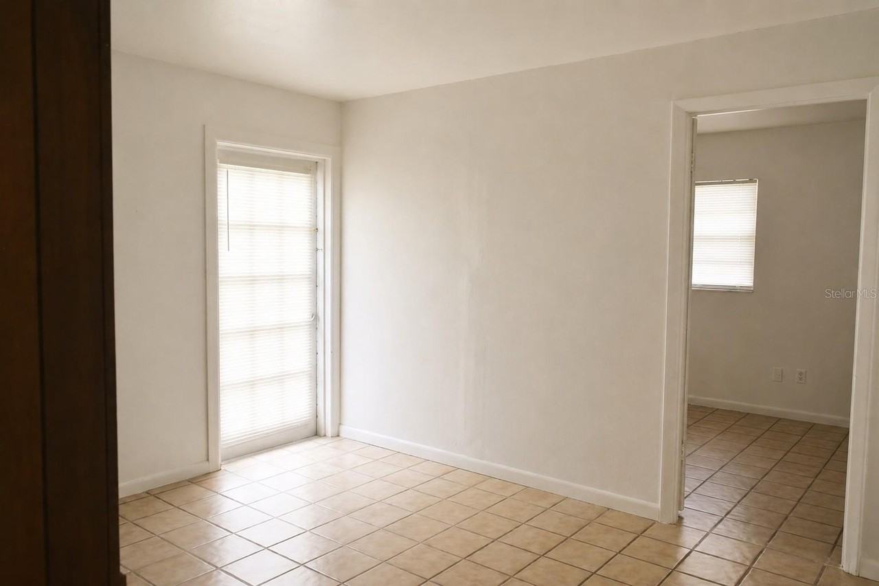 134 Beechwood Ln - Photo 7 of 17