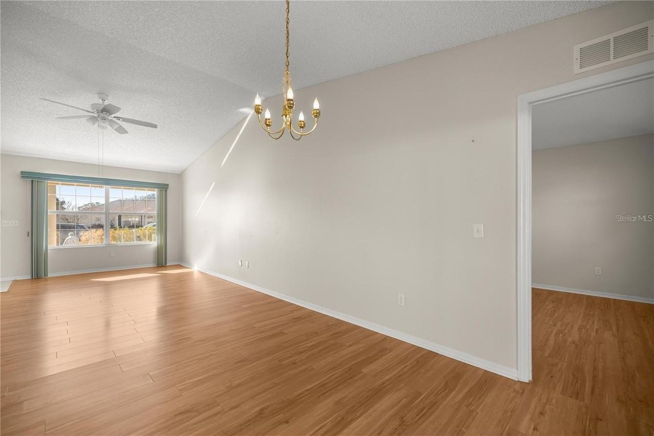 8478 Sw 61st Terrace Rd - Photo 5 of 30