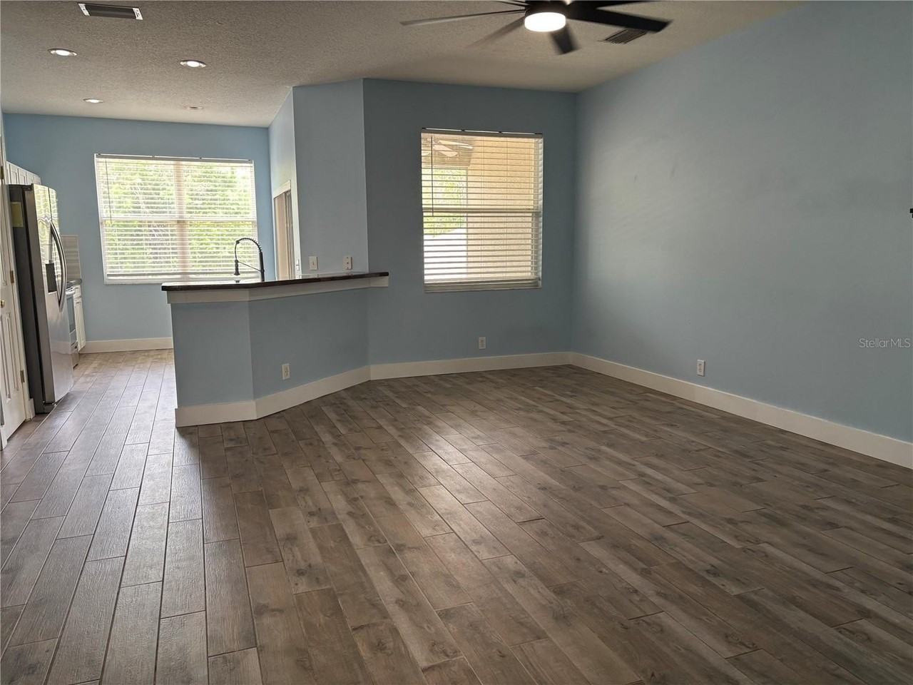624 Black Lion Dr Ne - Photo 3 of 35