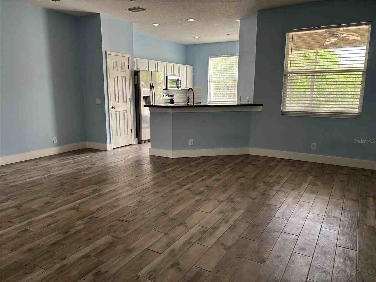 624 Black Lion Dr Ne - Photo 4 of 35