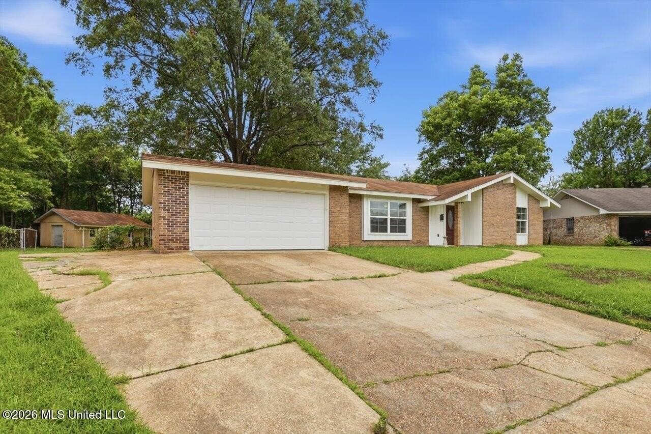 3626 Wilcox Dr - Photo 3 of 33