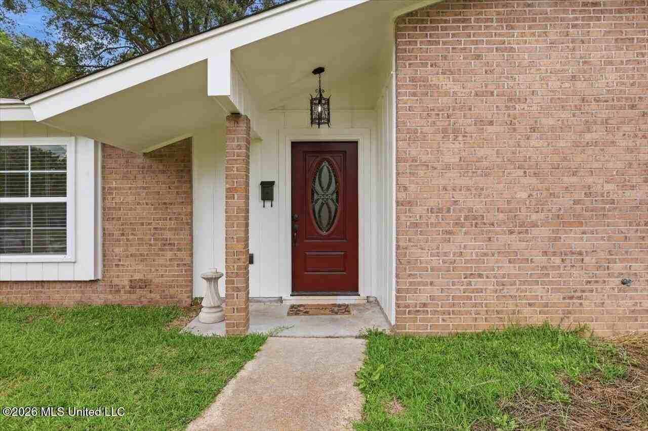 3626 Wilcox Dr - Photo 4 of 33