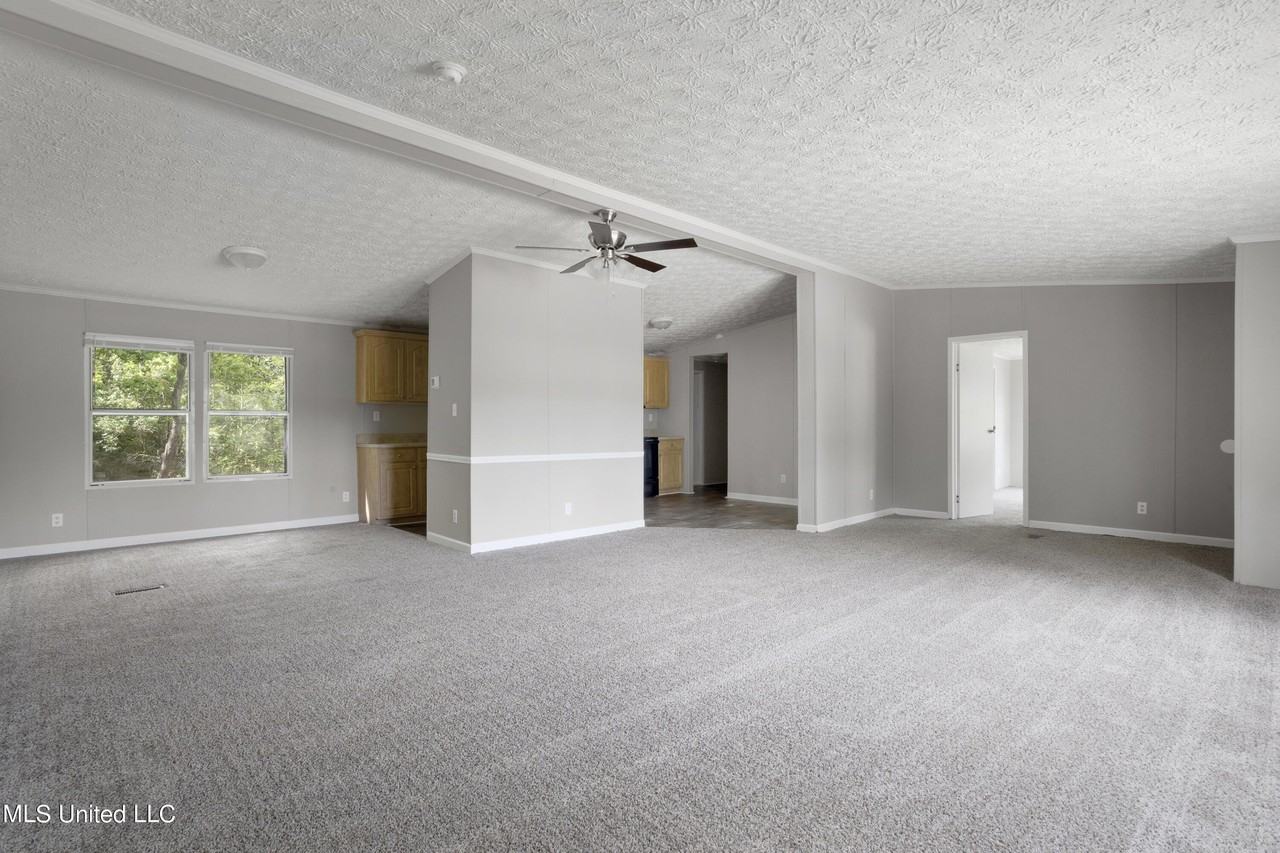 11612 Independence Rd - Photo 7 of 23