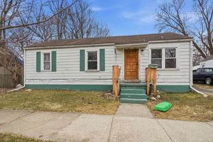 925 Leland St - Photo 1 of 1