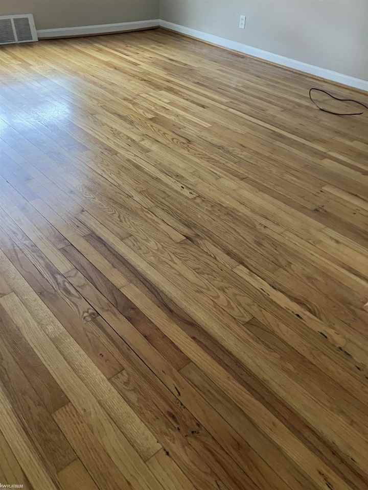 172 172 N #1 Avenue - Photo 6 of 10