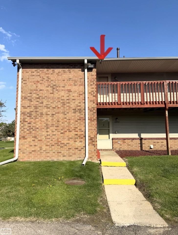 31867 Nardelli Ln - Photo 2 of 12