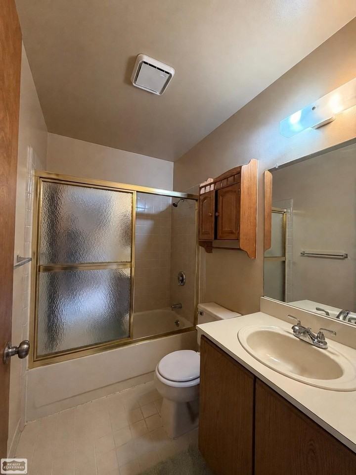 31867 Nardelli Ln - Photo 7 of 12