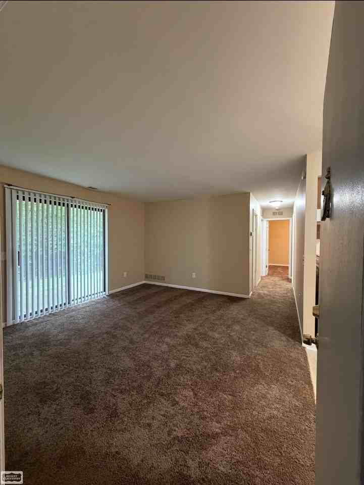 35401 Hickory Woods Ln #3 - Photo 2 of 12