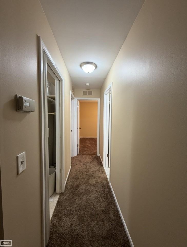 35401 Hickory Woods Ln #3 - Photo 5 of 12