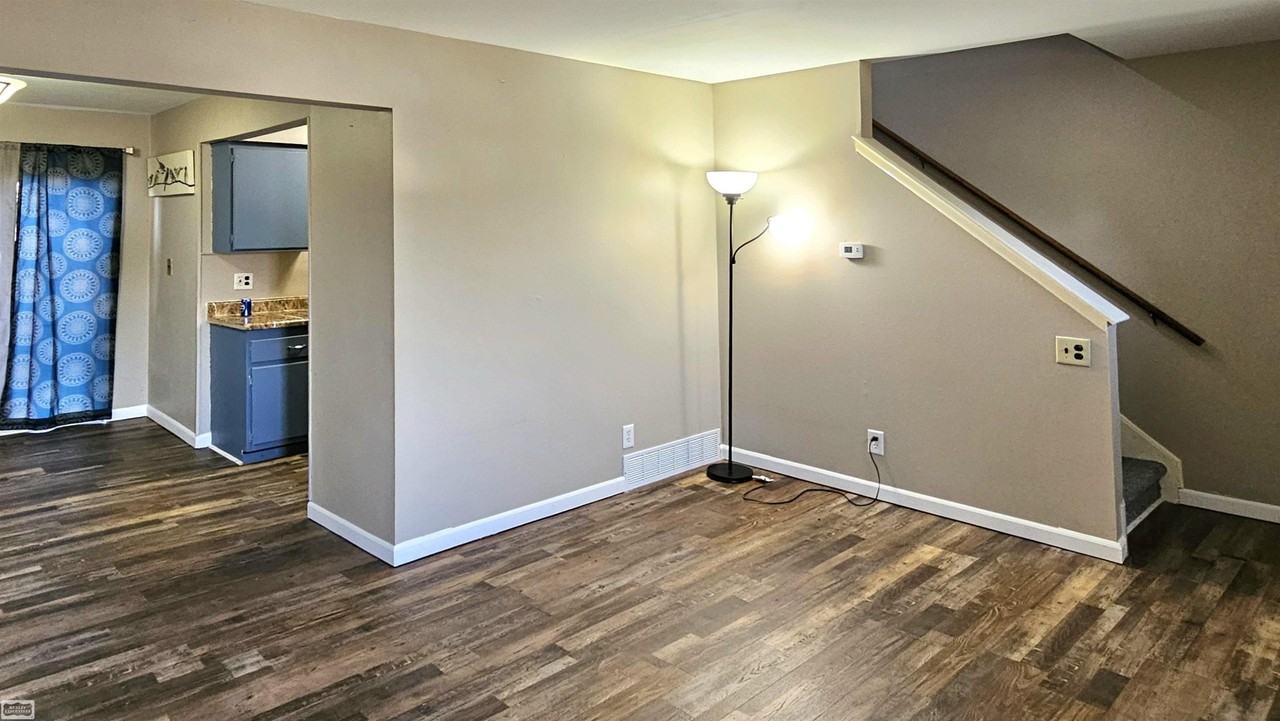 19709 Abrahm St - Photo 3 of 18