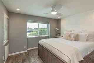 200 5th Ave - Photo 6 of 12