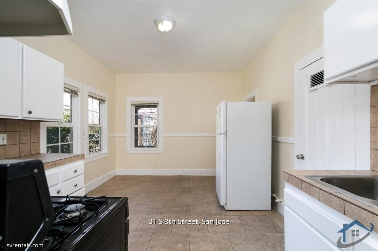 31 S 8th St - Photo 6 of 19