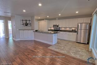 785 N Fair Oaks Ave - Photo 1 of 1