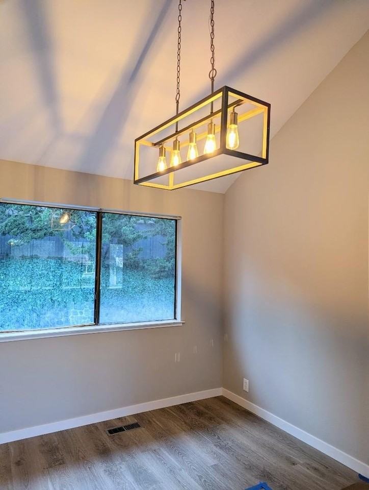 6525 Idlewild Ct - Photo 7 of 21