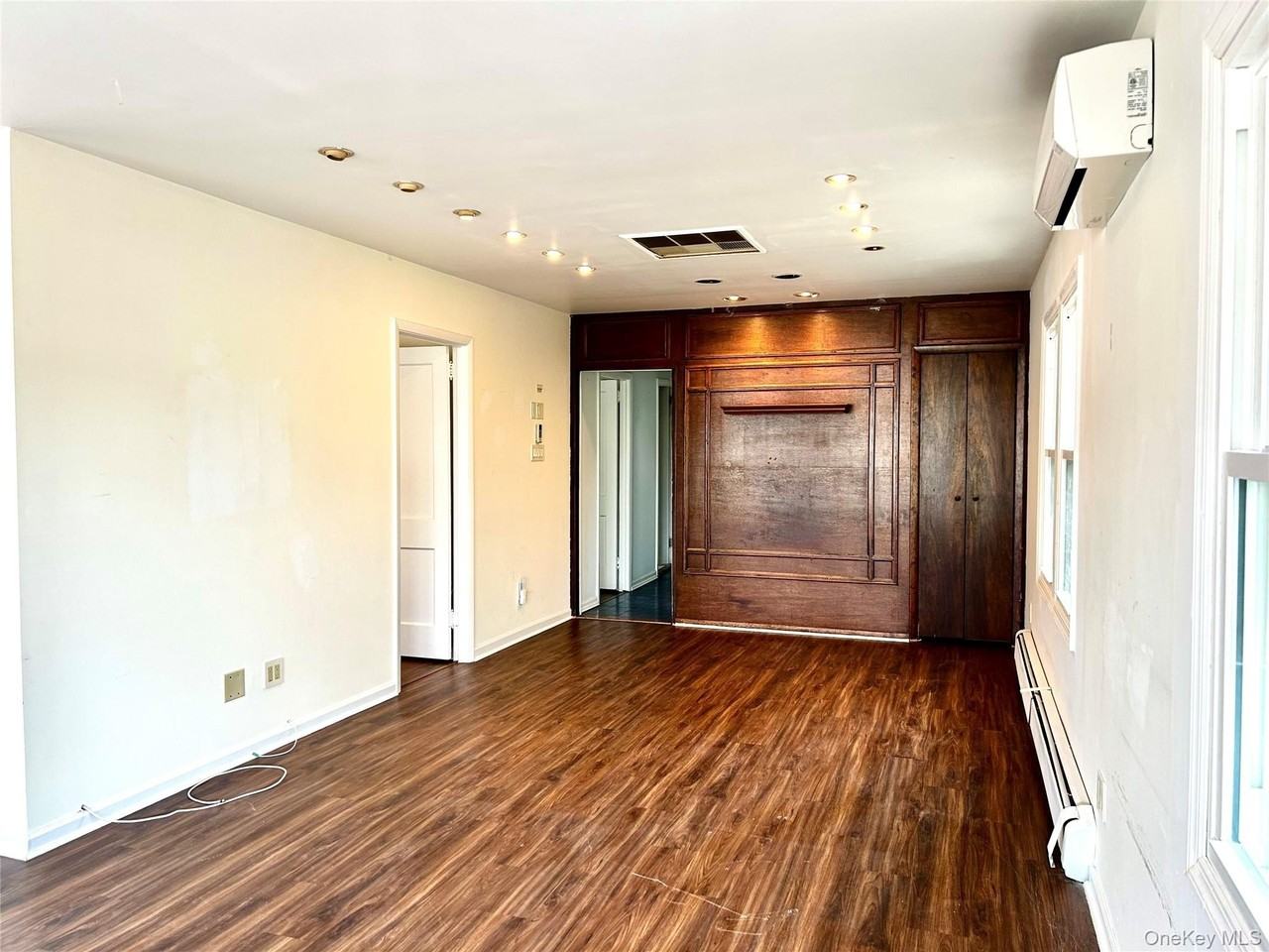 105 Ohio Ave - Photo 6 of 34