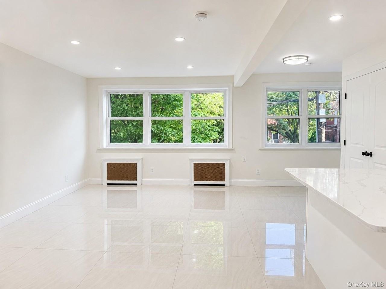16515 65th Ave #2FL - Photo 6 of 15