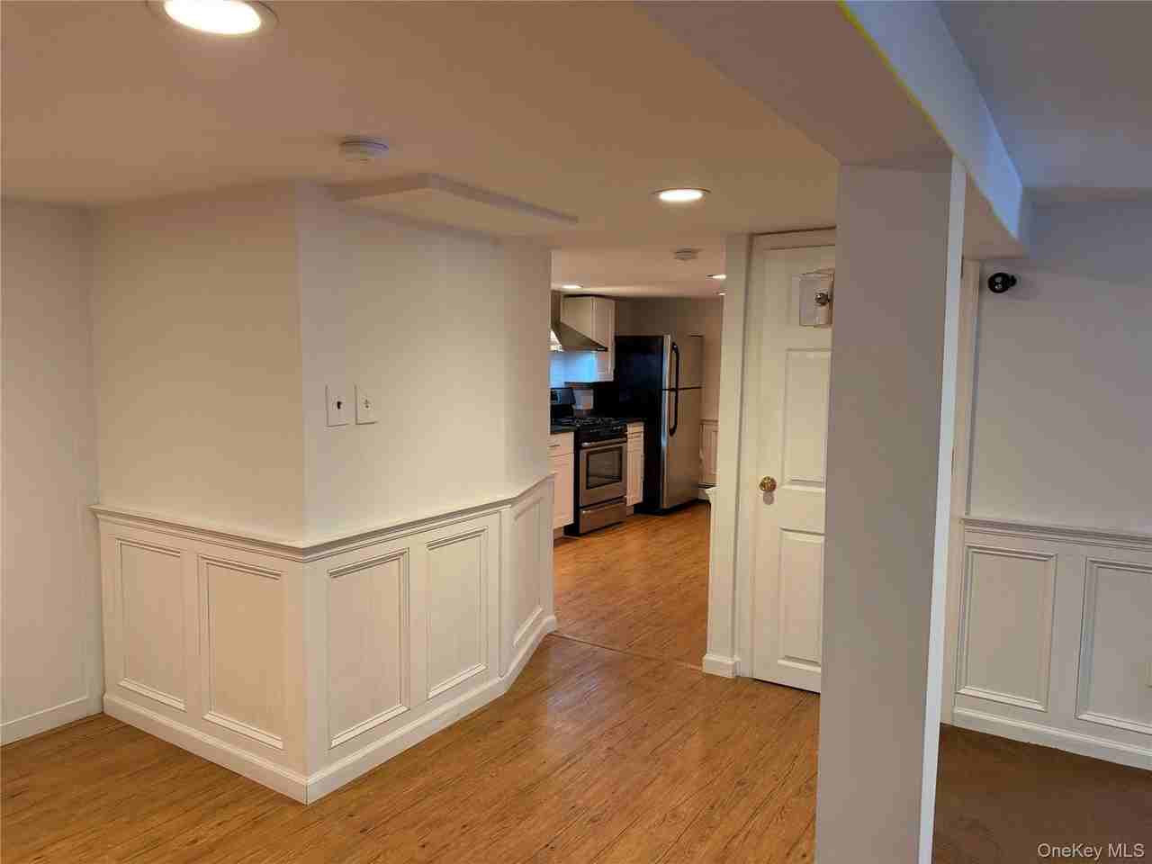 19 Laurel St - Photo 4 of 13