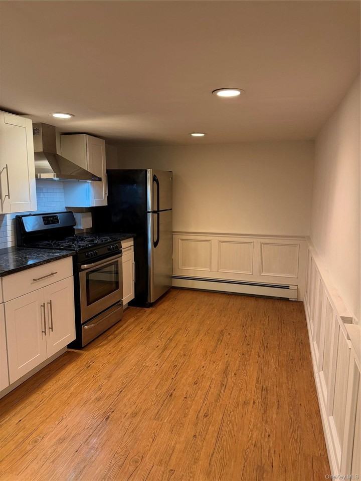19 Laurel St - Photo 5 of 13