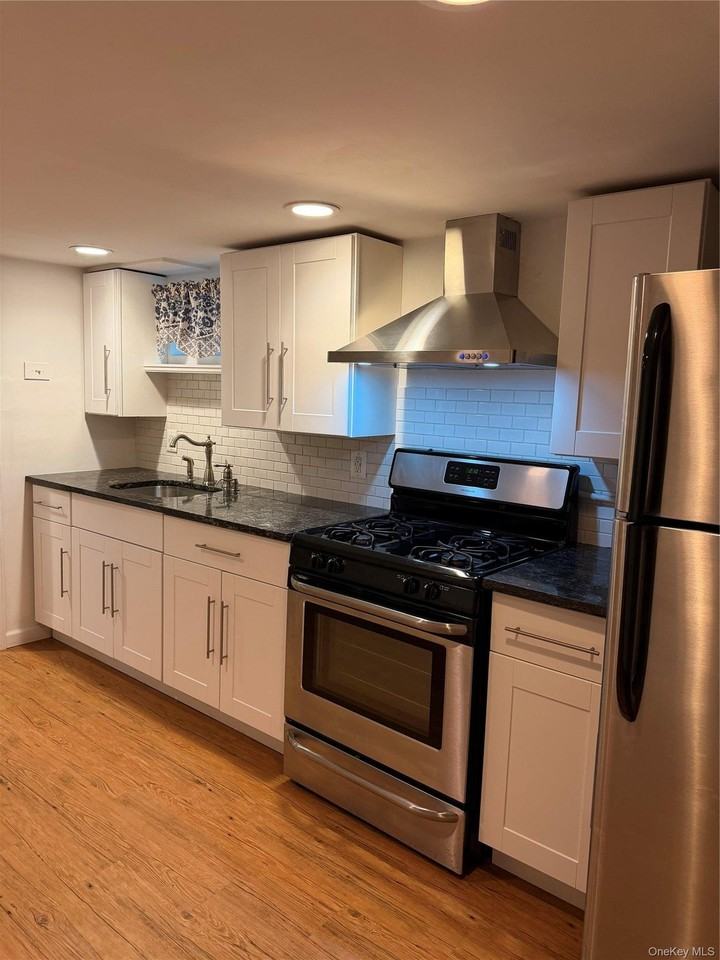 19 Laurel St - Photo 6 of 13