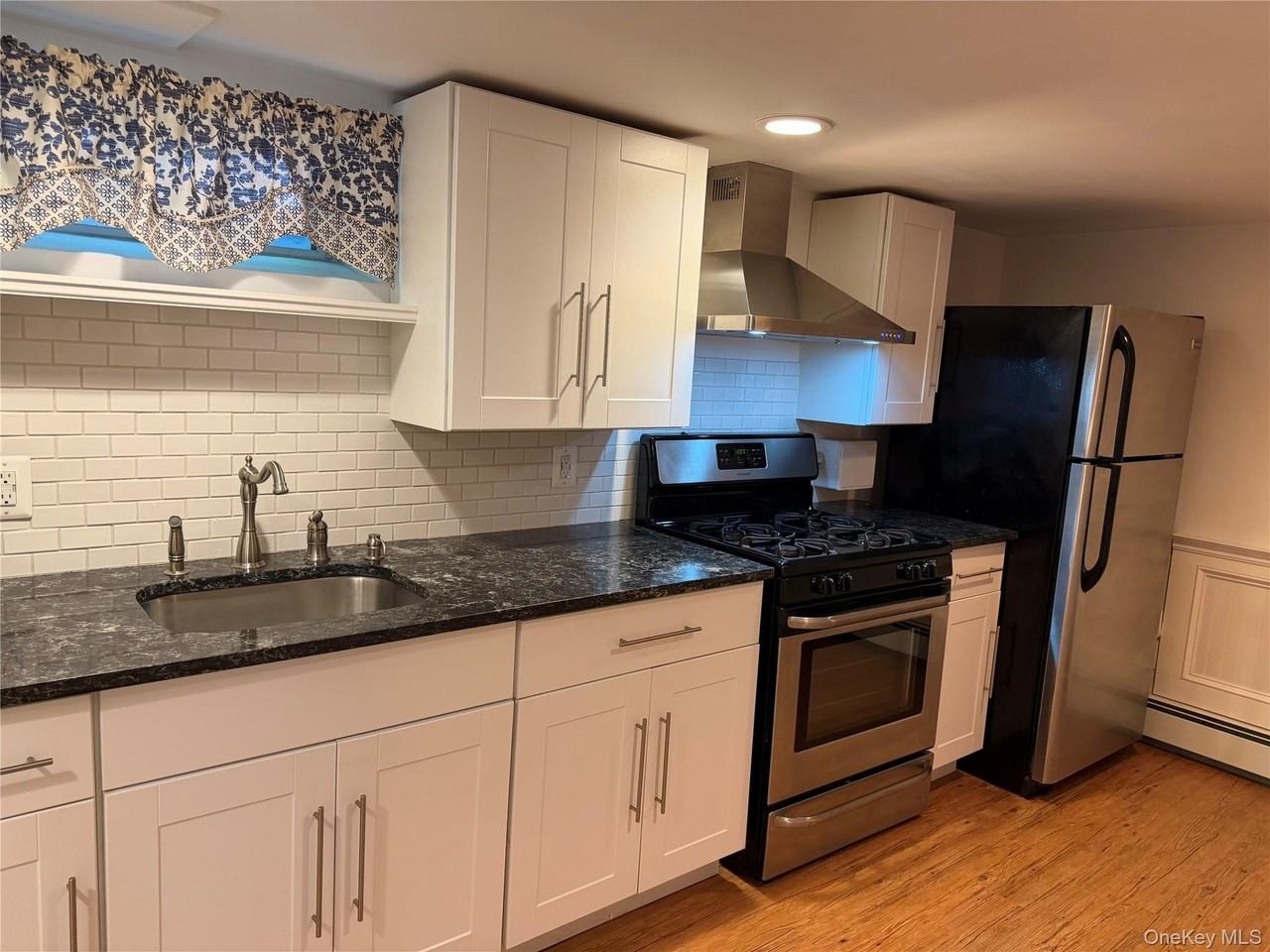 19 Laurel St - Photo 7 of 13