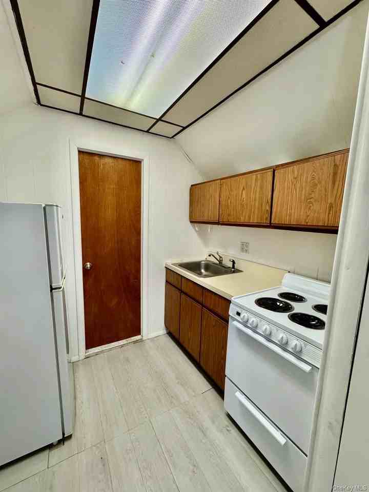 19642 44th Ave #2 - Photo 6 of 10