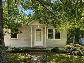 7 Bolton Dr - Photo 1 of 1