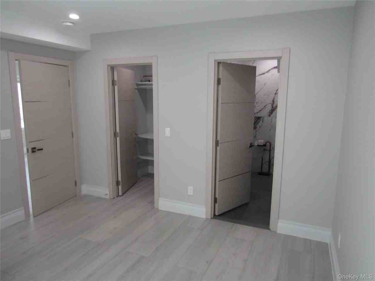 89 Kenneth Pl - Photo 5 of 26