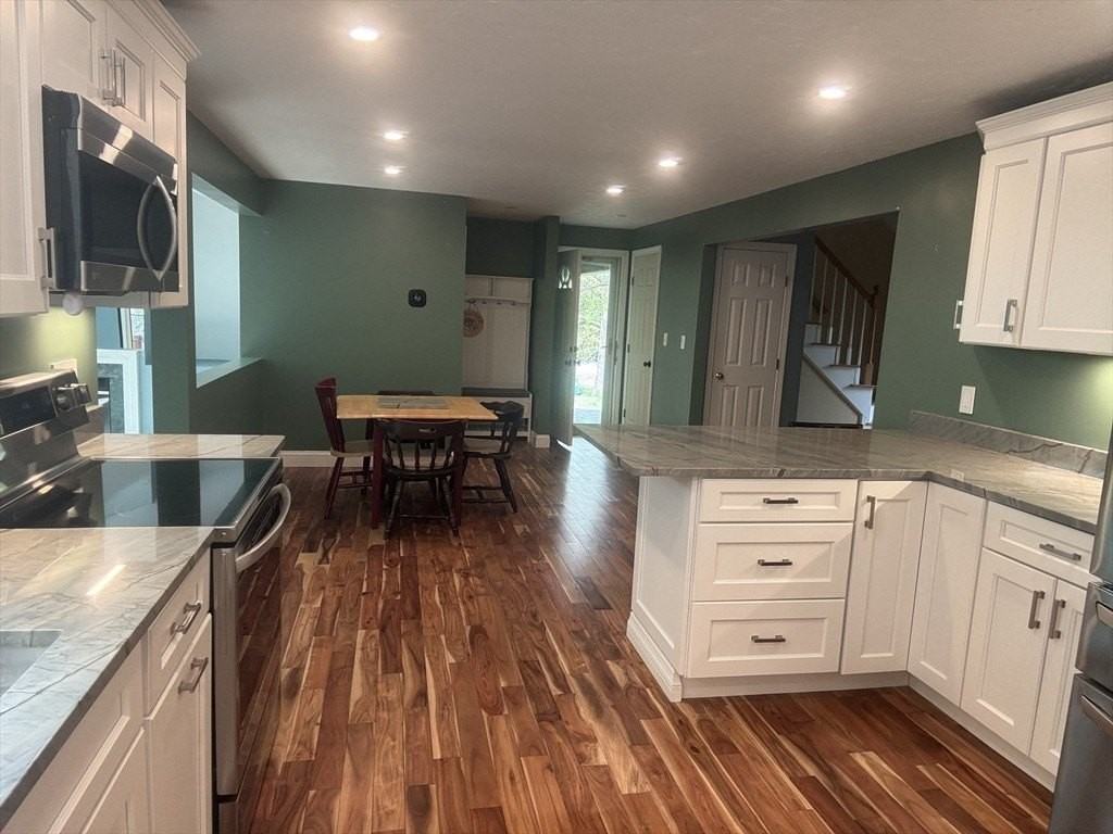 5 Cormier Cir - Photo 3 of 30