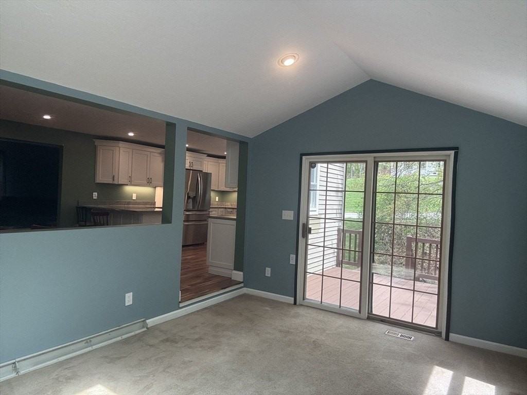 5 Cormier Cir - Photo 4 of 30