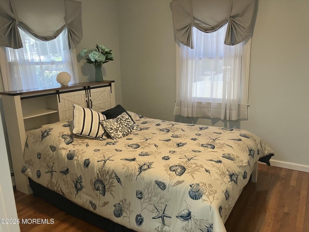 210 Laurel Ct - Photo 6 of 24