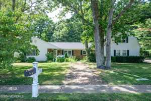featured image of 2229 Fromkin Dr