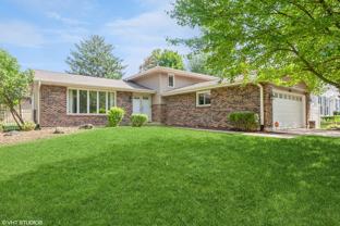 98 Quail Hollow Ct - Photo 1 of 1