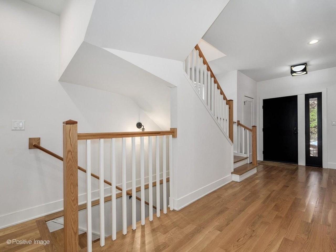 2516 N Campbell Ave - Photo 2 of 26